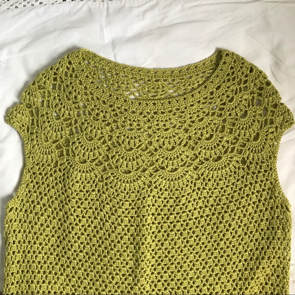 Handmade Green Crocheted Top - Picture 2 of 5